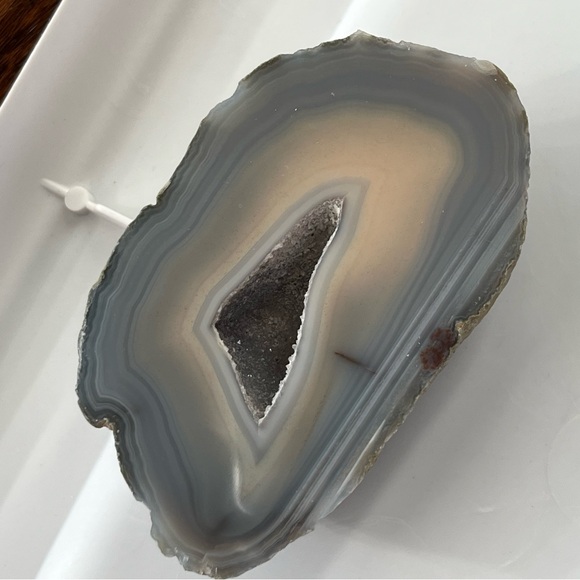 Natural Banded Agate Geode Slice - Picture 14 of 15